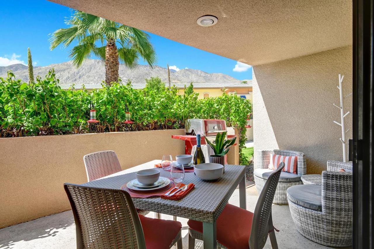 Modern Plaza Villas Oasis Palm Springs Esterno foto
